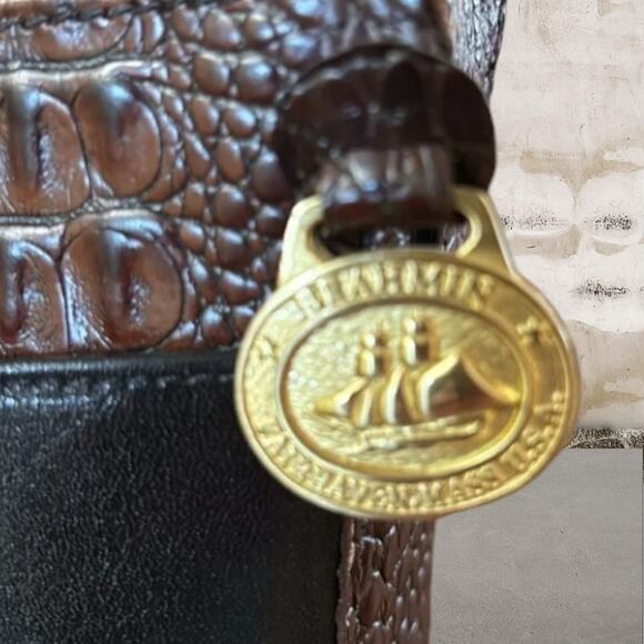 Brahmin Crocc Embossed Leather Shoulder Bag - Picture 9 of 12